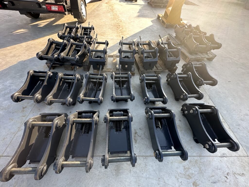 Навісне обладнання для ескаваторів